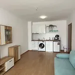 Astoria Ii 54 One Bedroom شقة *